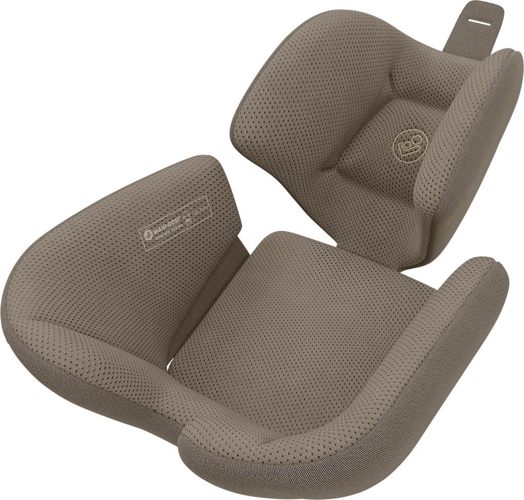 8621251110_2024_maxicosi_carseat_babytoddlerchildcarseat_emerald360pro_brown_authentictruffle_newborninlay_3qrt.png